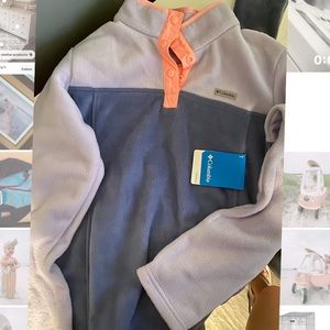 Columbia pull over Youth XL